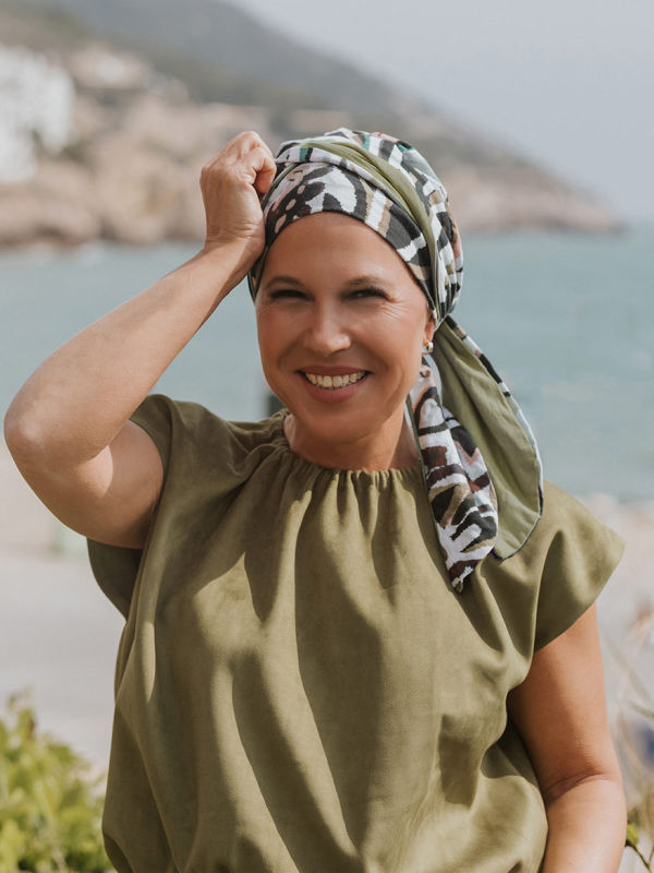 Headscarf Doris Art Nouveau - chemo headwear / alopecia headscarf